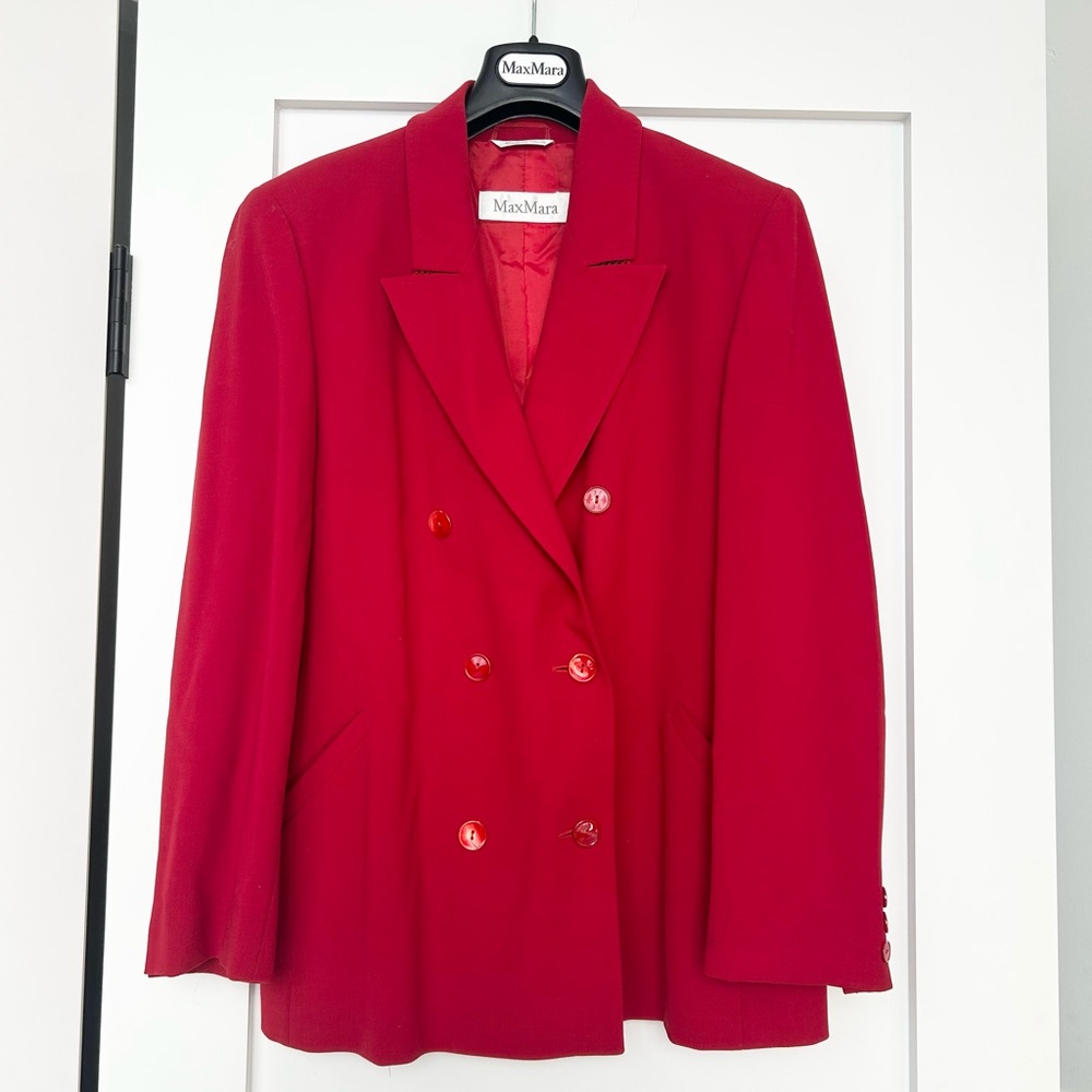 MaxMara Women's Red suit